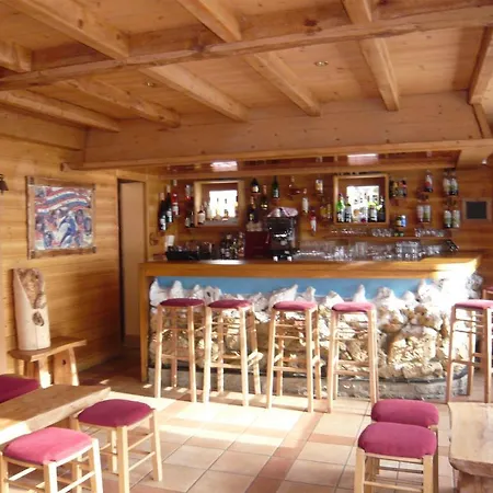 Hotel Le Caprice Des Neiges 3*